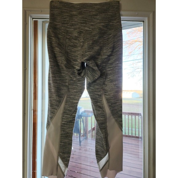 Lululemon wunderunder scalloped hem leggings - Picture 4 of 7